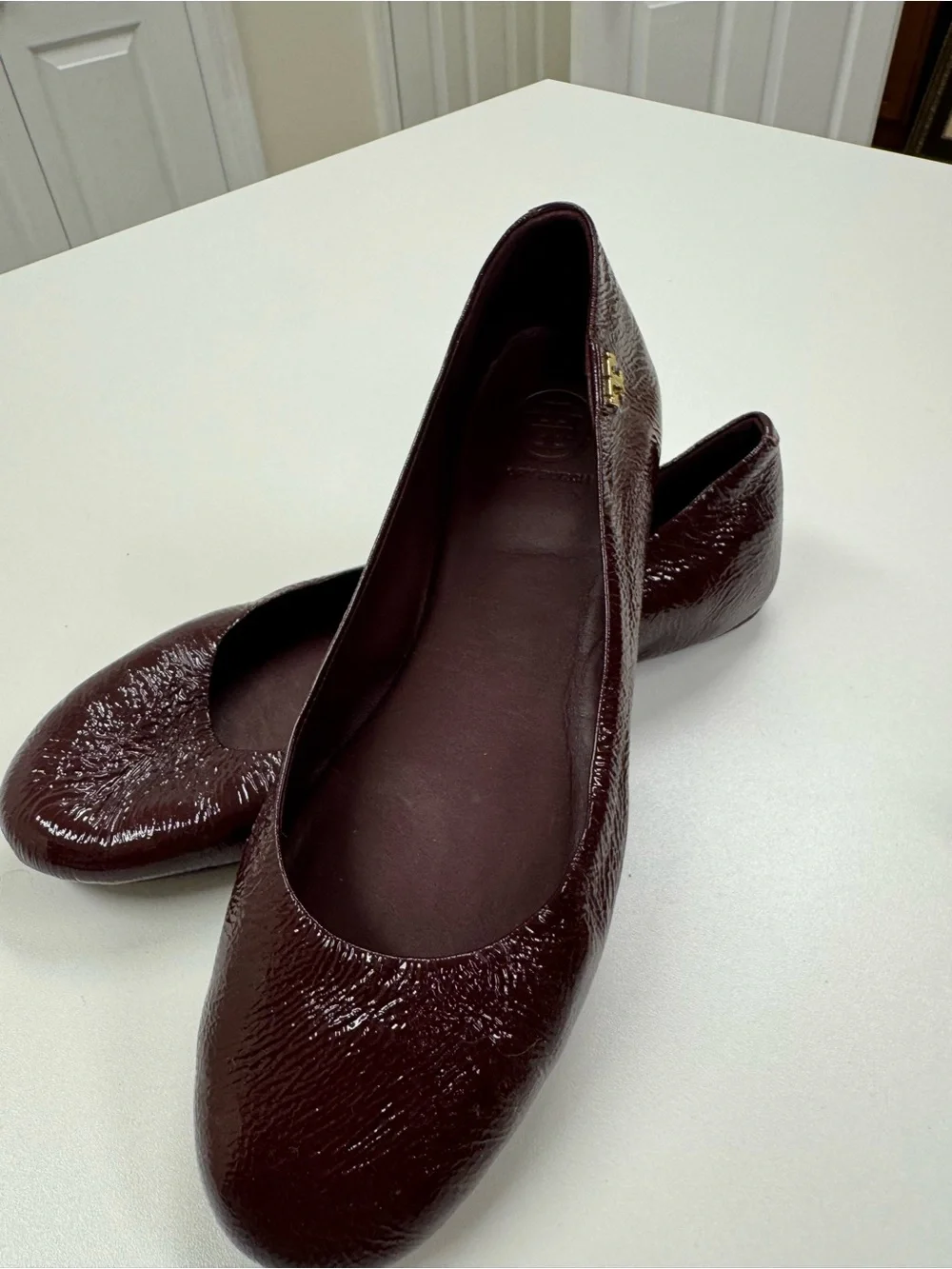 Tory Burch Women's Patent Leather Flats in Deep Burgundy